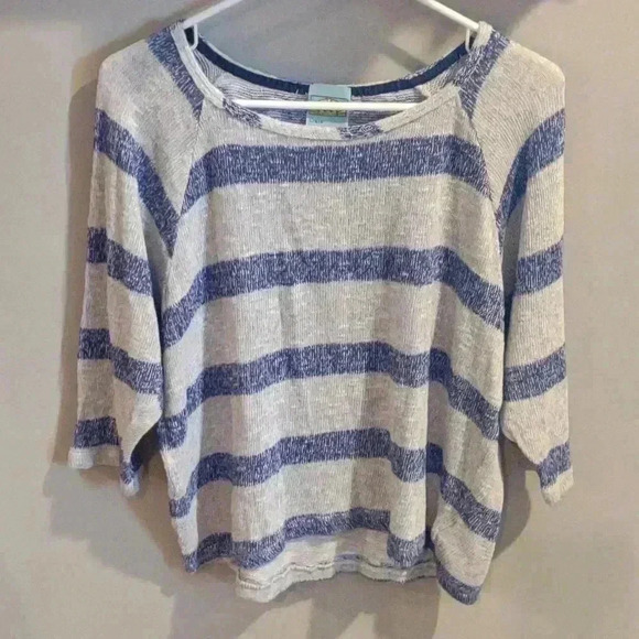 C&C California womens lightweight blue/gray stripe sweater large - Picture 1 of 4